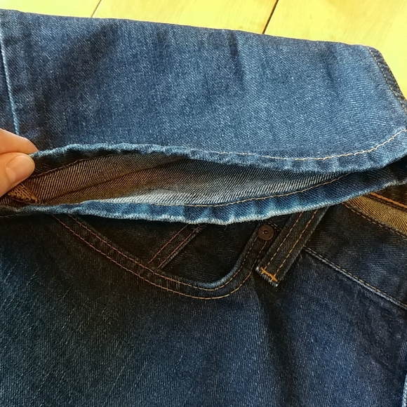 EUC Eddie Bauer Authentic Jean Straight Fit - Picture 10 of 11